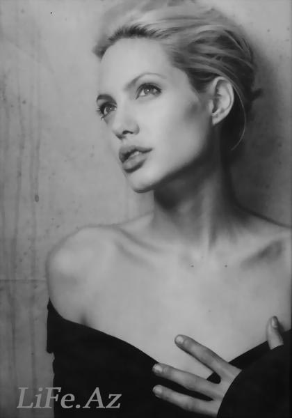 Анжелина Джоли - Angelina Jolie [14 Фото]